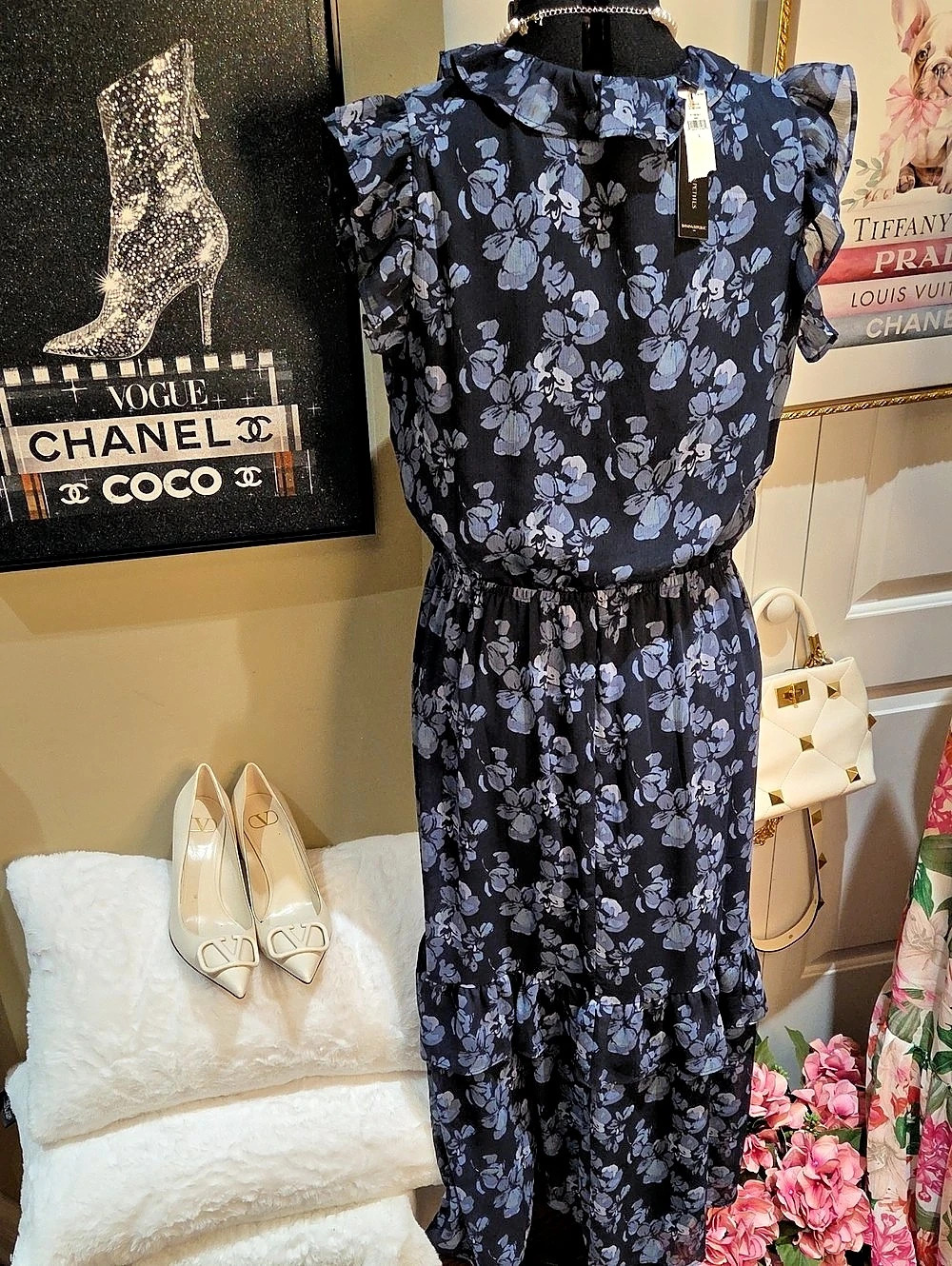 Nwt L Banana Republic Floral Maxi Dress in Black & Blue